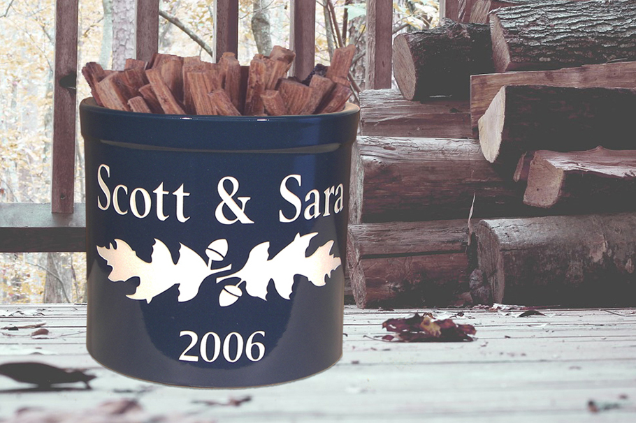 Oak Leaf Crock